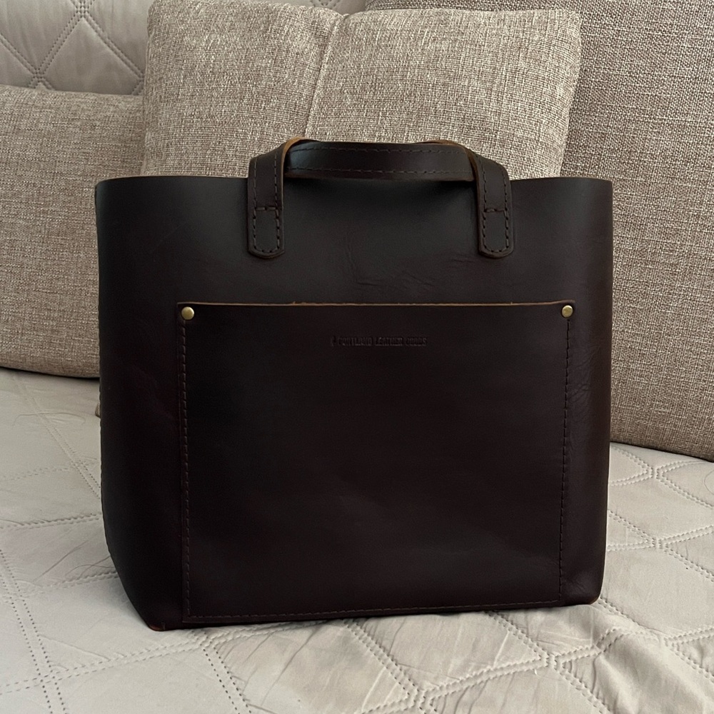 SOLD - Portland Leather Medium Crossbody Tote in Grizzly Used once, EUC